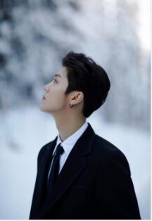 “爱表狂魔”鹿晗，只要是关于手表再远我都愿意去！