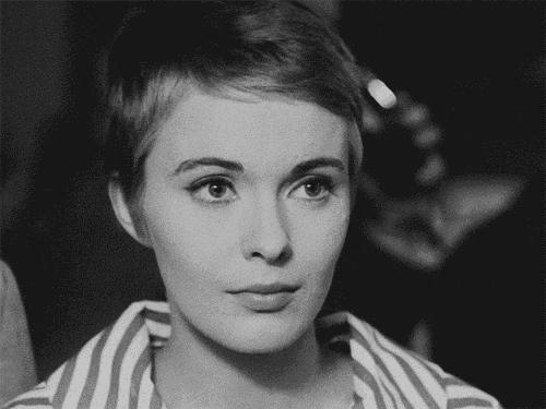 碎发太多怎么扎好看,扎高马尾额头前面碎发太多怎么办