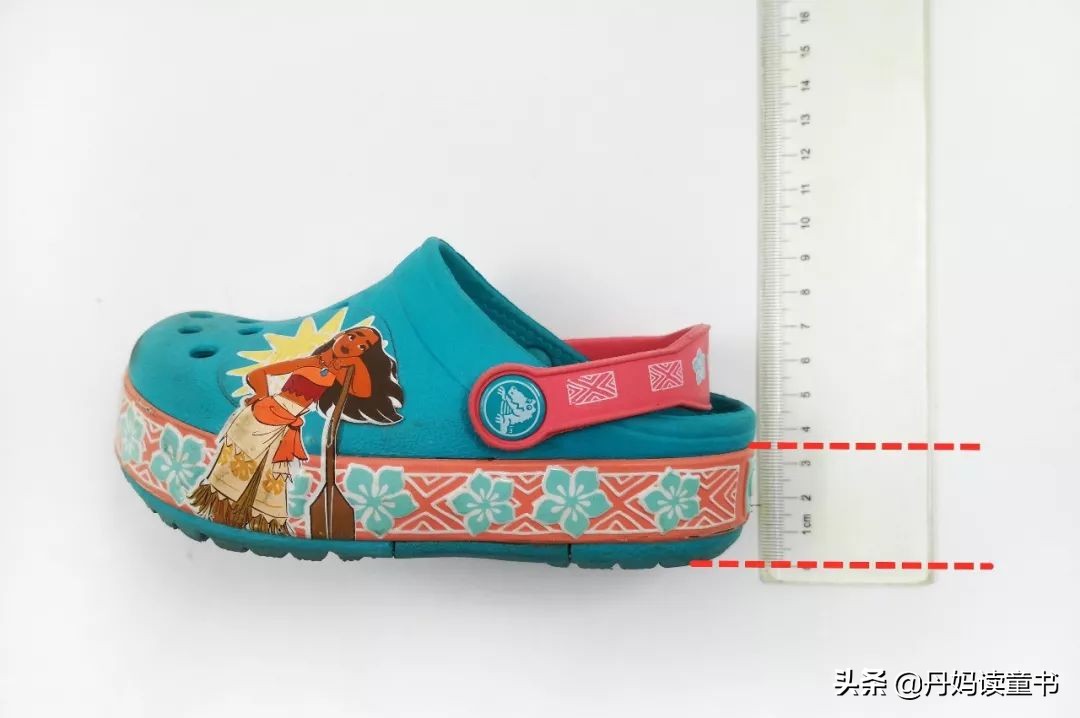 小孩凉鞋测评,给孩子选购凉鞋这些雷区不要踩