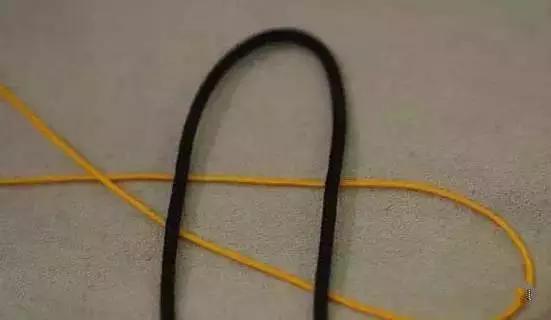 手编绳吊坠怎么打结,四股手编绳打结收尾