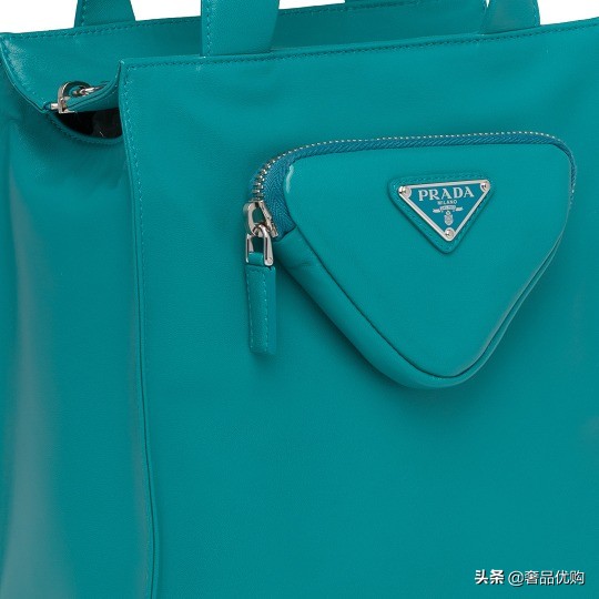 prada新款刺绣宽肩带,prada三角徽标外套