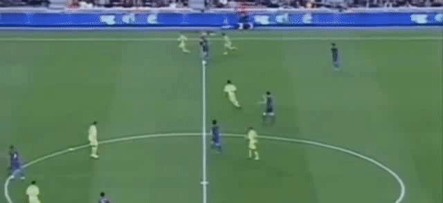 实况足球梅西和c罗谁厉害,实况足球2021赛季梅西与c罗选哪个