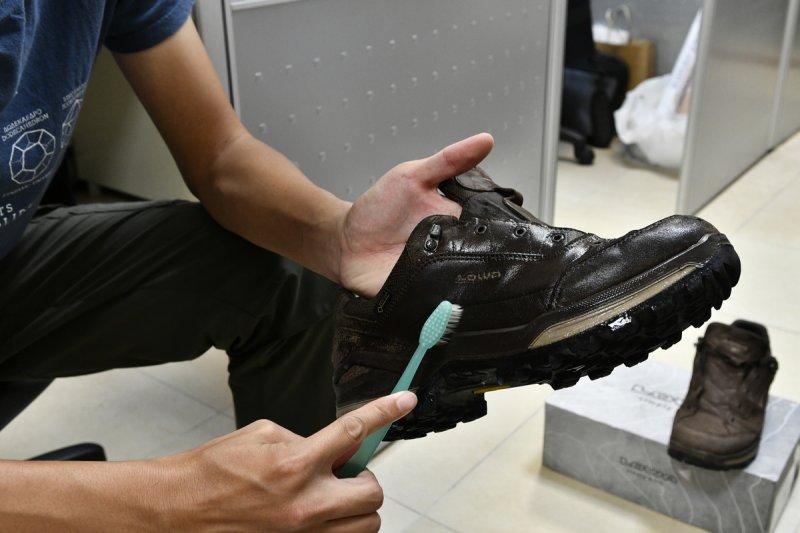 盘点小学生穿不起的鞋,lowa户外徒步鞋哪款是经典款