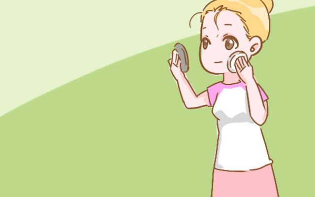 夏天出汗脱妆怎么补救,夏天晕妆的解决方法