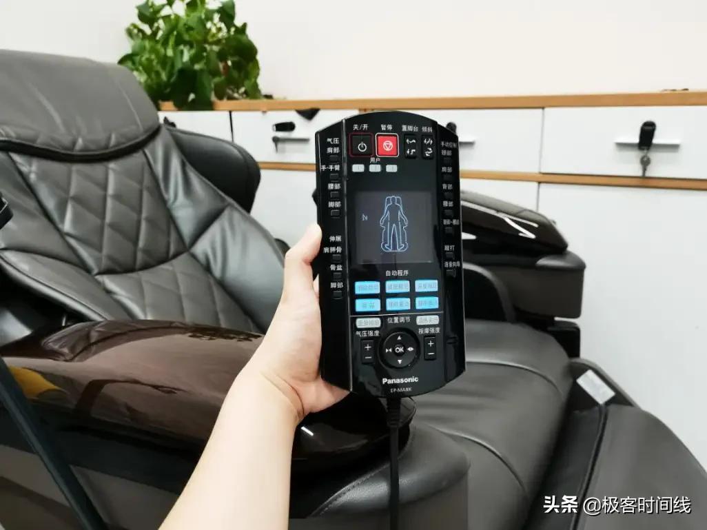 松下按摩椅使用视频演示,松下小型按摩椅深度测评