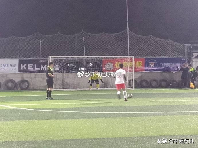 踢球比赛打架,2016广东联盟杯足球赛