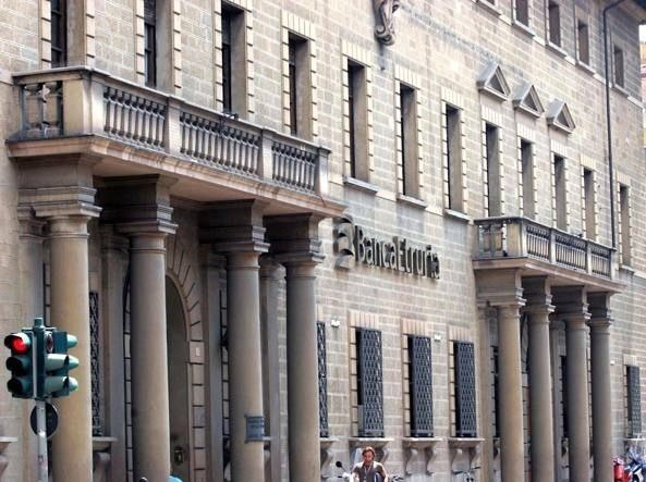 意大利本科留学奖学金申请指南,意大利留学奖学金助学金