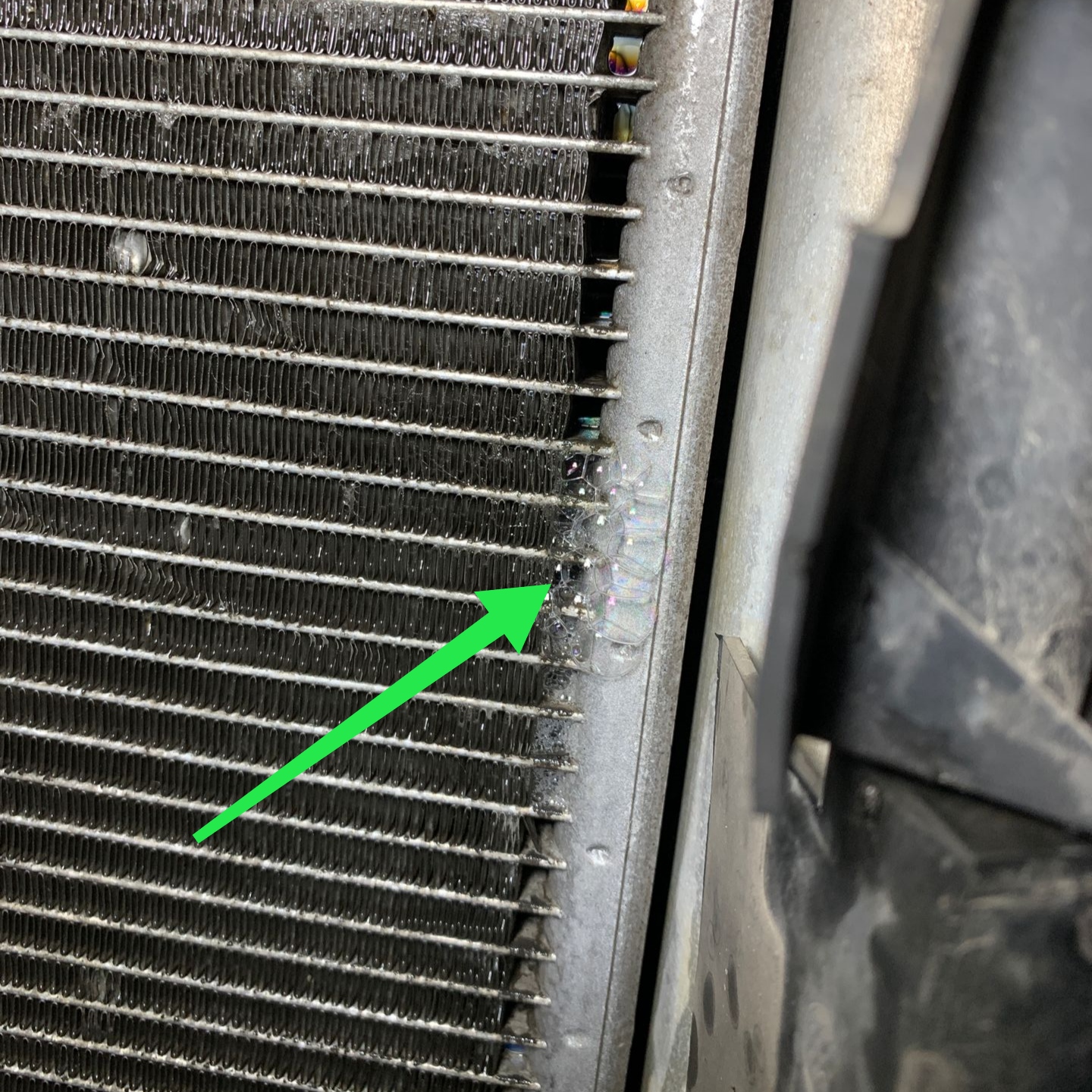 空调吹的风不够冷,空调吹出来冷气不足