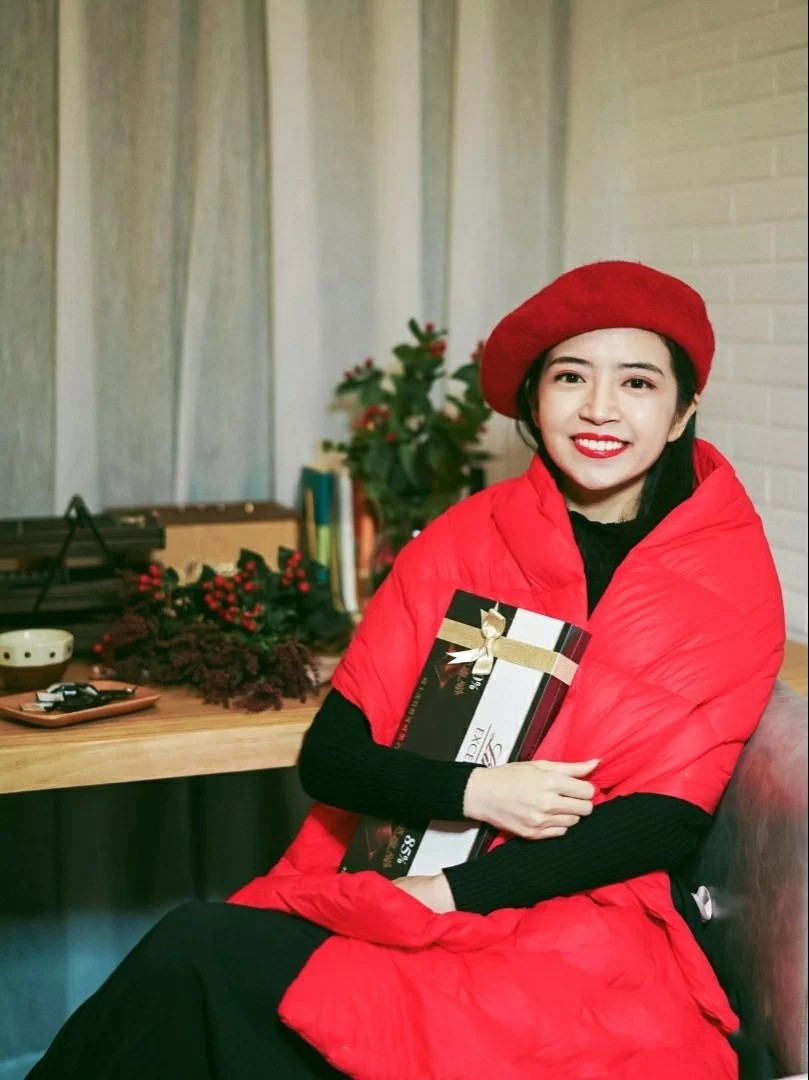 中国红穿搭,衣品好的女人都这样穿