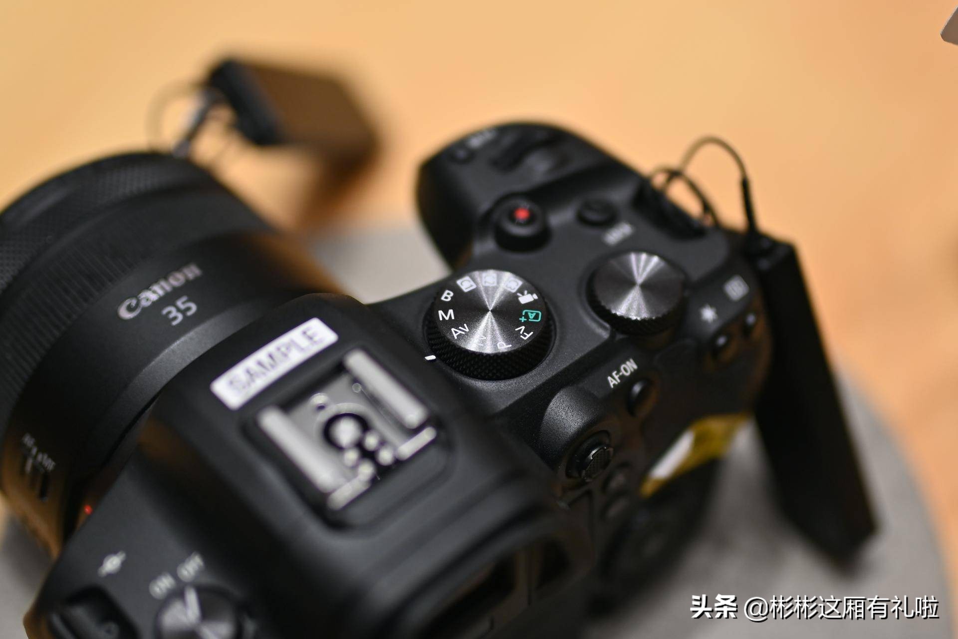 真香评测相机,佳能相机真香款