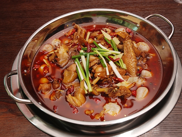 江湖菜馆中的重庆烧鸡公,江湖菜烧鸡公