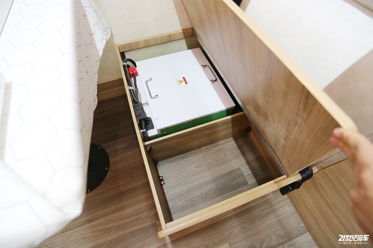 途佳房车上汽轻卡快运h300,途佳房车h300价格