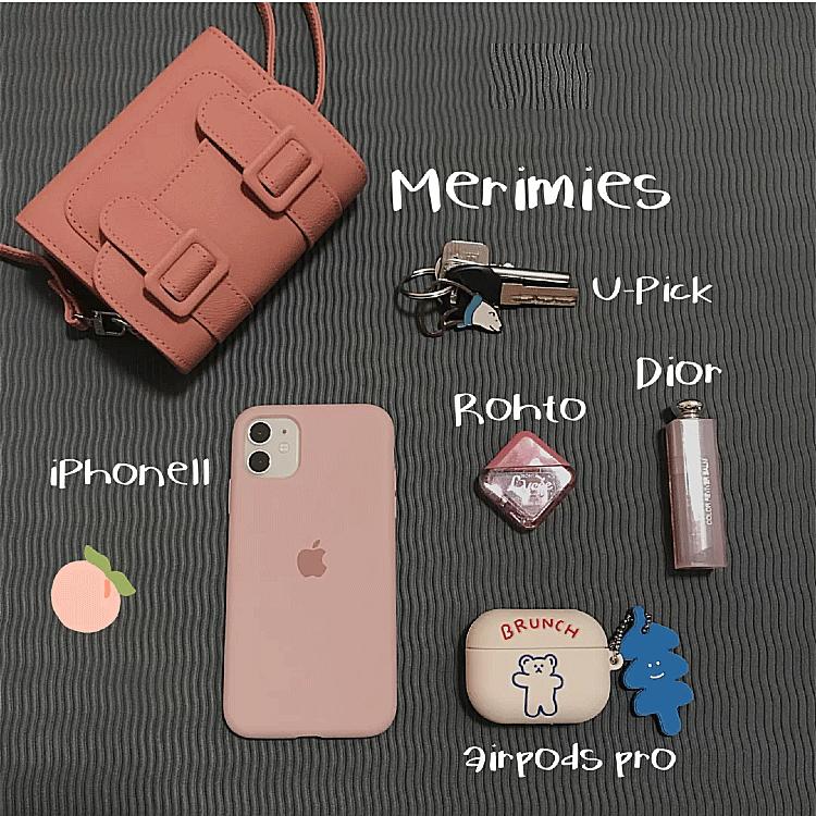 你的包里有什么？月薪4500上班族的翻包记