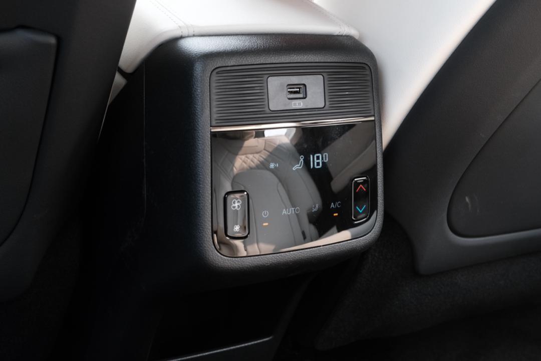 星途揽月六座2.0t试驾视频,星途揽月2023款两驱越野试驾