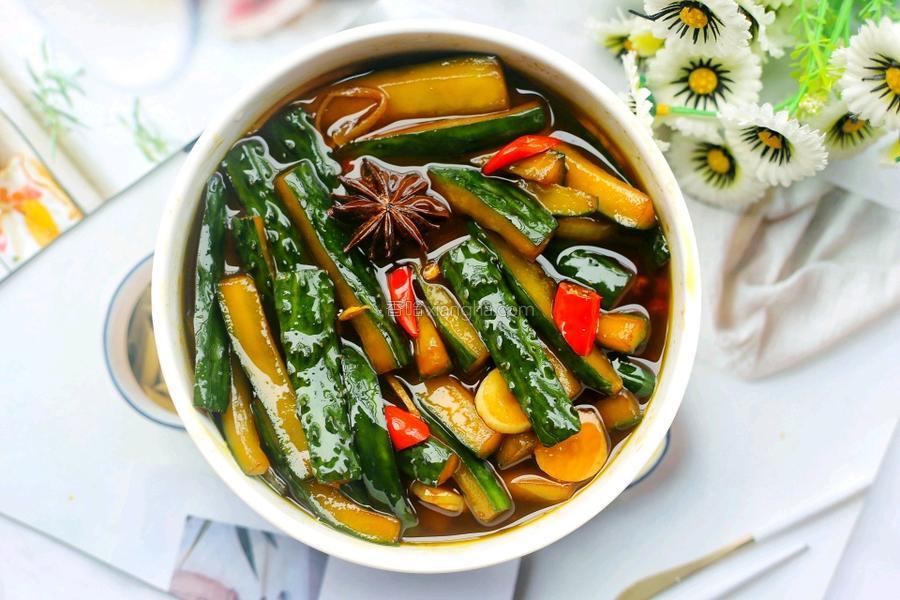嘎嘣脆的腌黄瓜你喜欢吗,奶奶30多年腌制黄瓜秘方