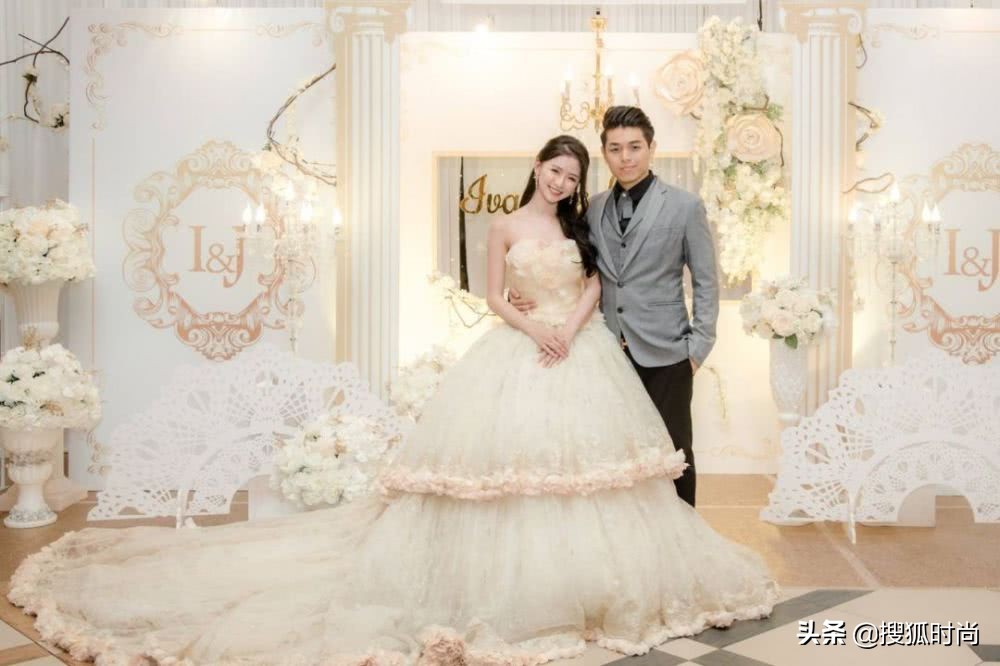 拿下十万虎扑直男，离过婚的她还有资格成为女团出道吗？