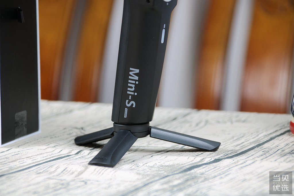 还在担心不会拍视频？魔爪Mini-S稳定器让你上手就会用