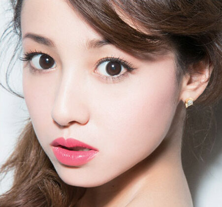 雪莉的眼妆怎么化,雪莉单眼烟熏妆