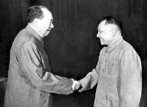 今天他115岁了,*小平邓**人生的40个瞬间