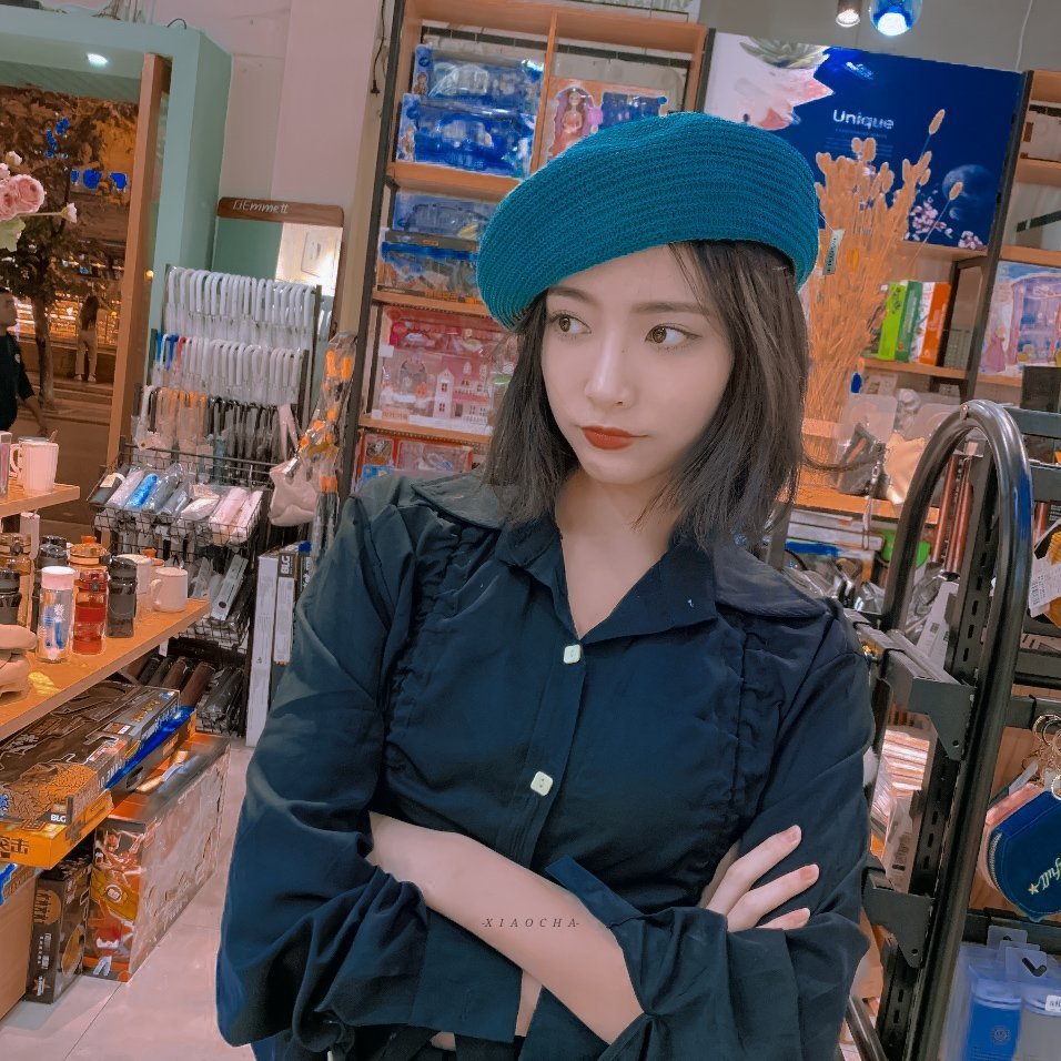 八角帽和贝雷帽有什么区别,比较浅的贝雷帽的正确戴法