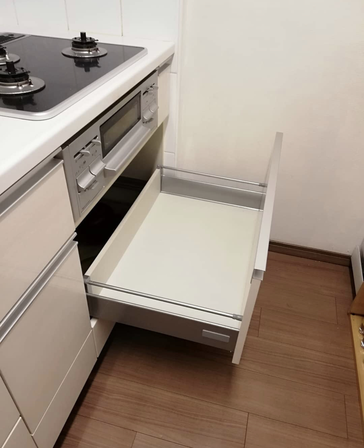 厨房锅具收纳墙上,厨房锅具收纳整理神器