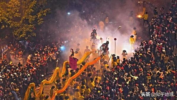 人文地理-广西壮族自治区的区划沿革和风俗文化