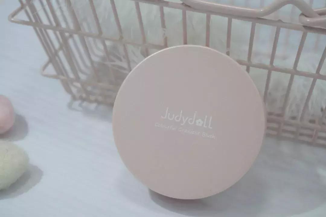 必买不踩坑的化妆品,四种网红化妆品测评