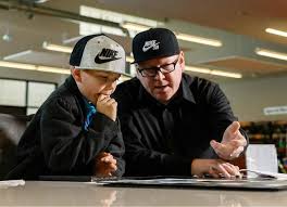 nikesbdunklowpro灰白黑,nikedunksblowpro开箱