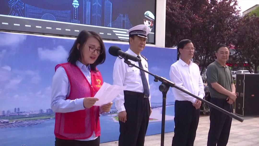 党员先锋岗示范岗创建活动,日照交通示范岗活动