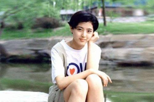 美人如文章，给明星美人评分，莫妮卡严屹宽，曾黎，孙艺珍