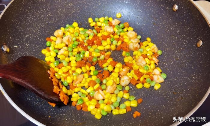 年夜饭餐桌上第21道菜一定少不了,年夜饭精选12道硬菜上桌人人夸