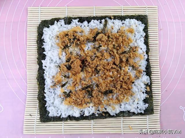 米饭做寿司的简单教程,用米饭做寿司教程家常