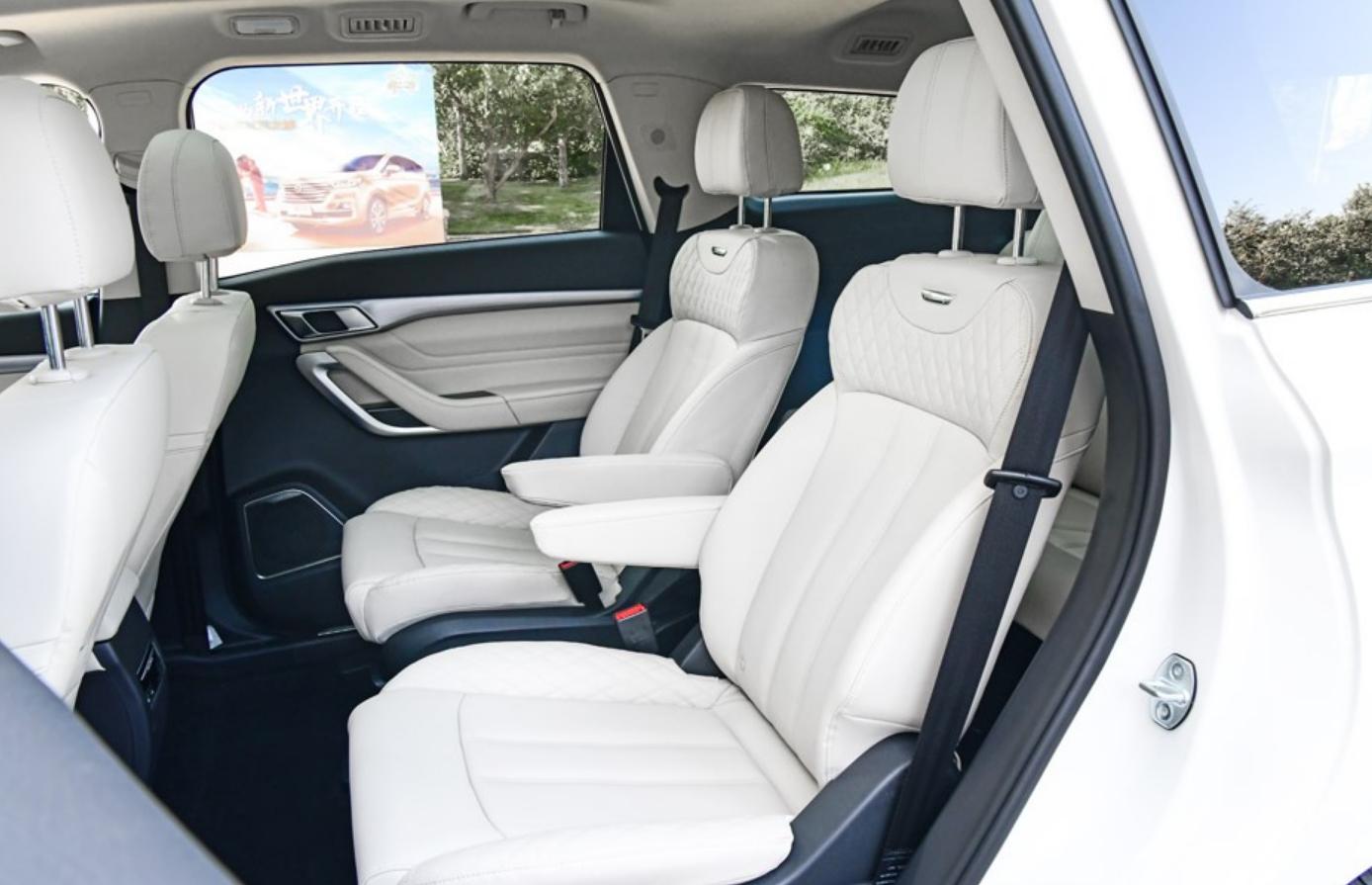 空间不输奥德赛,空间媲美mpv的suv