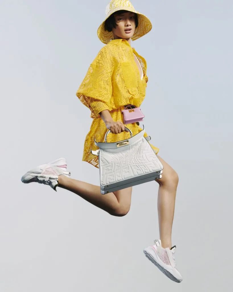 RR·TRENDS|时尚圈新潮流：可穿戴的艺术