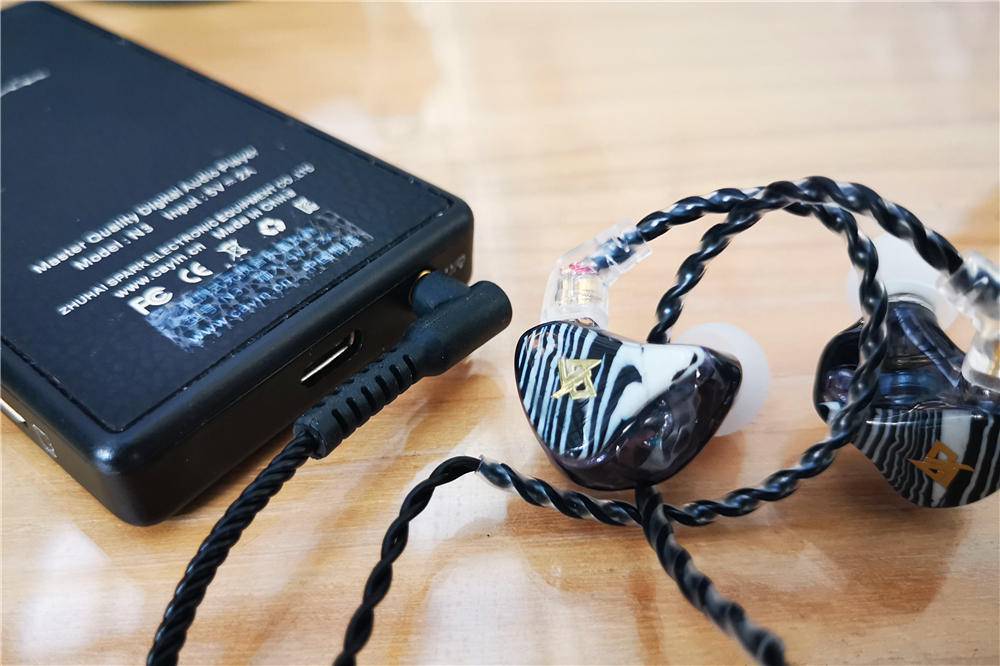 徕声t100耳机,倾听好声音的音乐