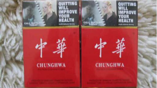 中国游客在国外买香烟回国,中国游客去美国买东西