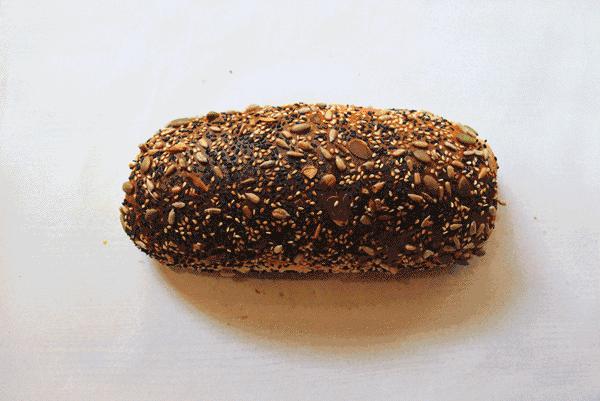 为什么有人一辈子都没长过痘痘,研究表明为什么会长痘痘