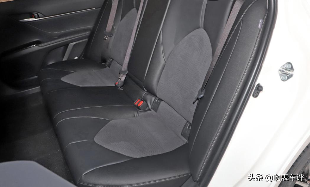 凯美瑞锋尚版和豪华版哪个保值,丰田凯美瑞2.0s锋尚版加速测试