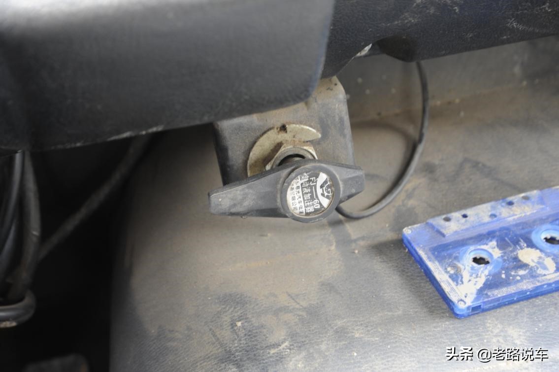 打造钢铁军队铸就时代楷模,重庆曾经有过的超跑神车