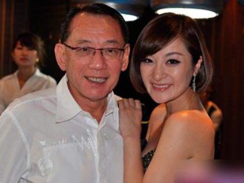 英皇老板杨受成和李嘉诚,英皇老板杨受成几个儿子