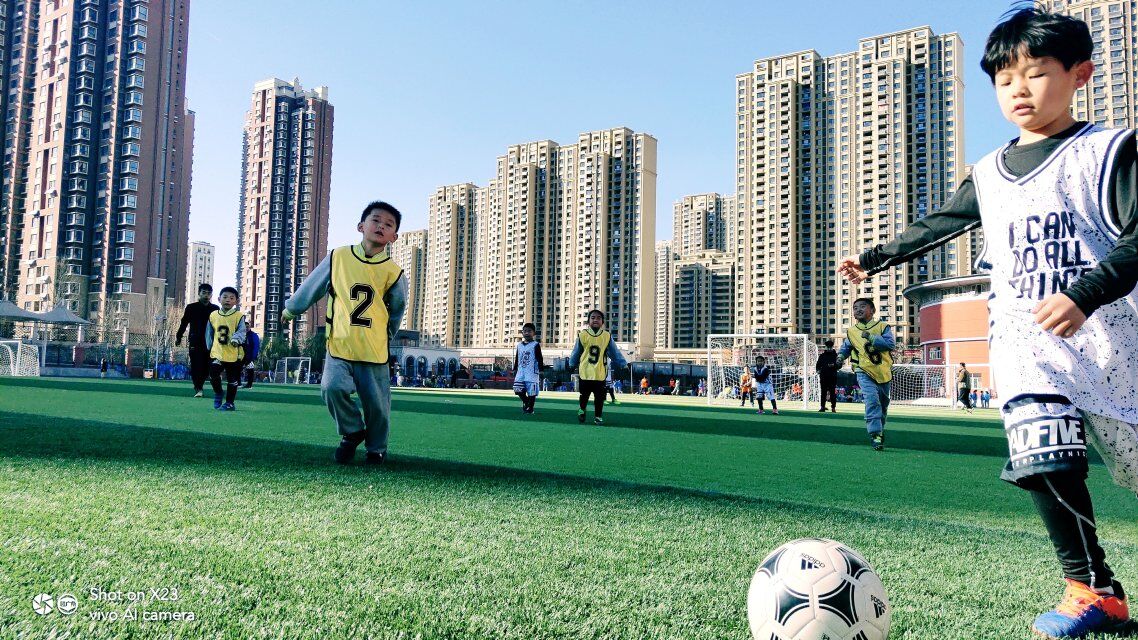 济南2021小学足球比赛,初次体验足球赛现场