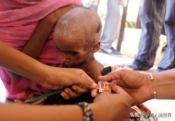 我认为毛里塔尼亚是非洲的一匹黑马，毛里塔尼亚是个怎样的国家