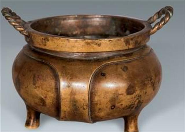 明代宣德炉的特点,明代宣德炉三角炉