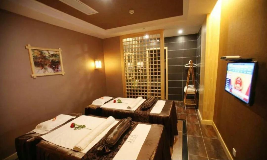 理疗养生馆开在医院旁边好吗,邯郸商场养生馆