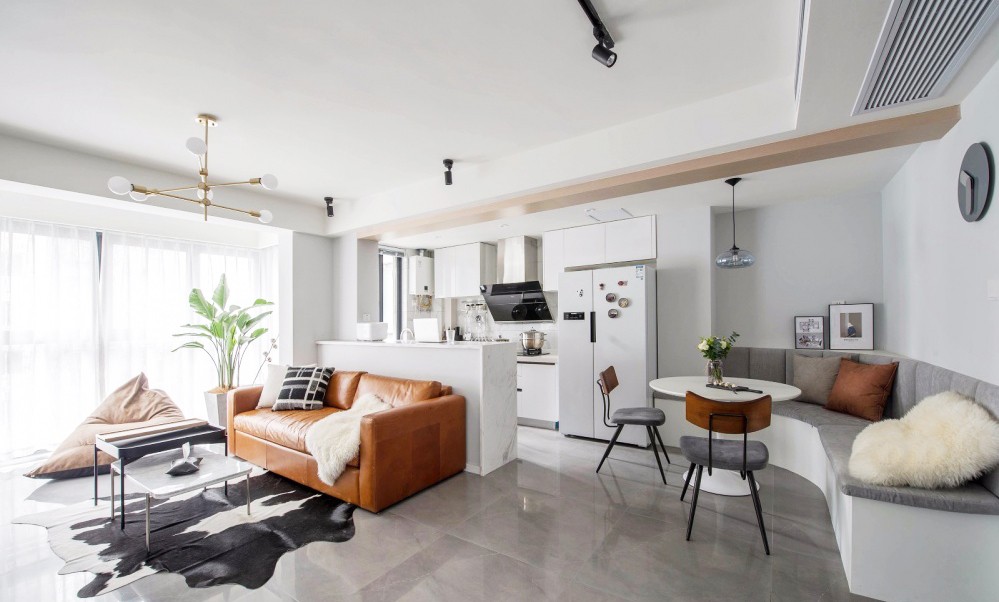 自然风开放式餐厨装修,140平客餐一体房子装修风格大全