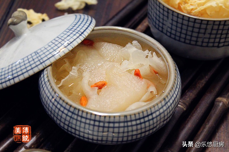 6道电饭锅美食,6种家常食材煮了一锅汤