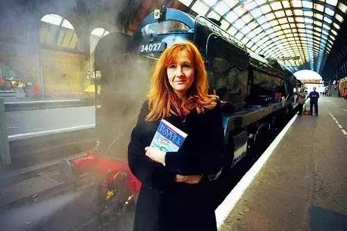 你要等粤语,迟来的奖励穆简行完结