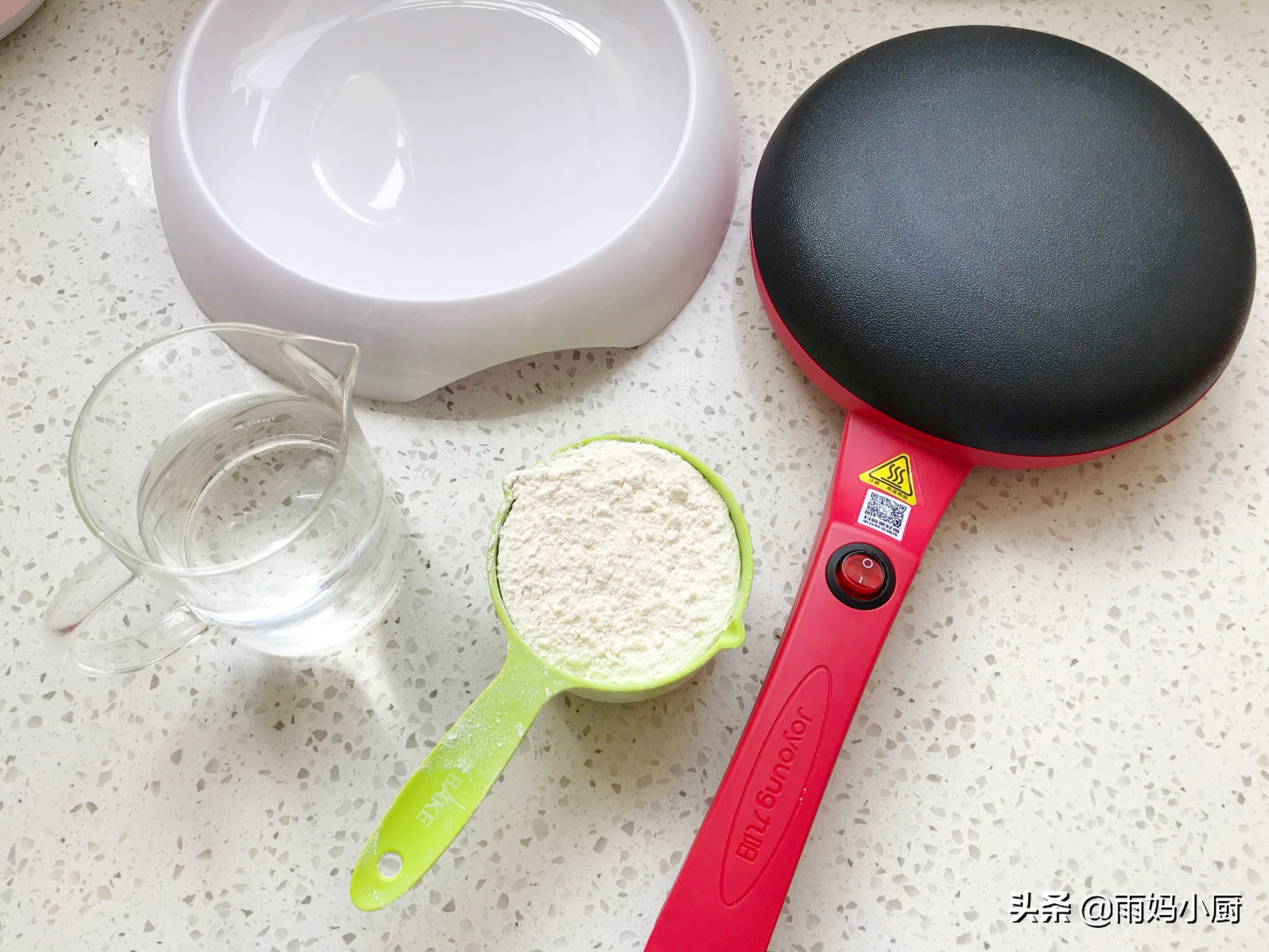 想吃煎饼不用买,在家自制5分钟烙10个,美味又下饭,全家都爱吃