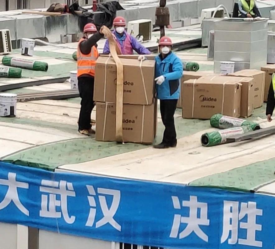 鸿星尔克感人直播间被感动哭,鸿星尔克为河南捐5000万