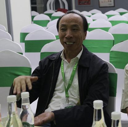 五一劳动节感谢环卫送水,五一劳动节慰问环卫工人活动